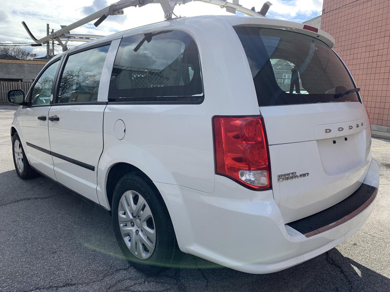 2013 Dodge Grand Caravan 4dr Wgn SE Photo2