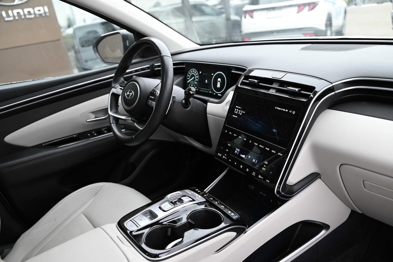 2023 Hyundai Tucson Hybrid 1- Owner/ Ultimate AWD/ Fully loaded! Photo