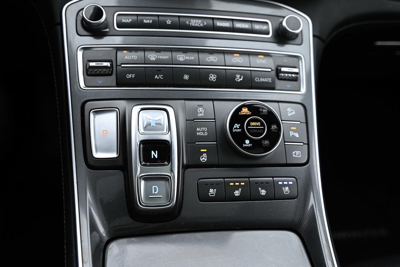 2021 Hyundai Santa Fe ULTIMATE CALLIGRAPHY AWD Photo