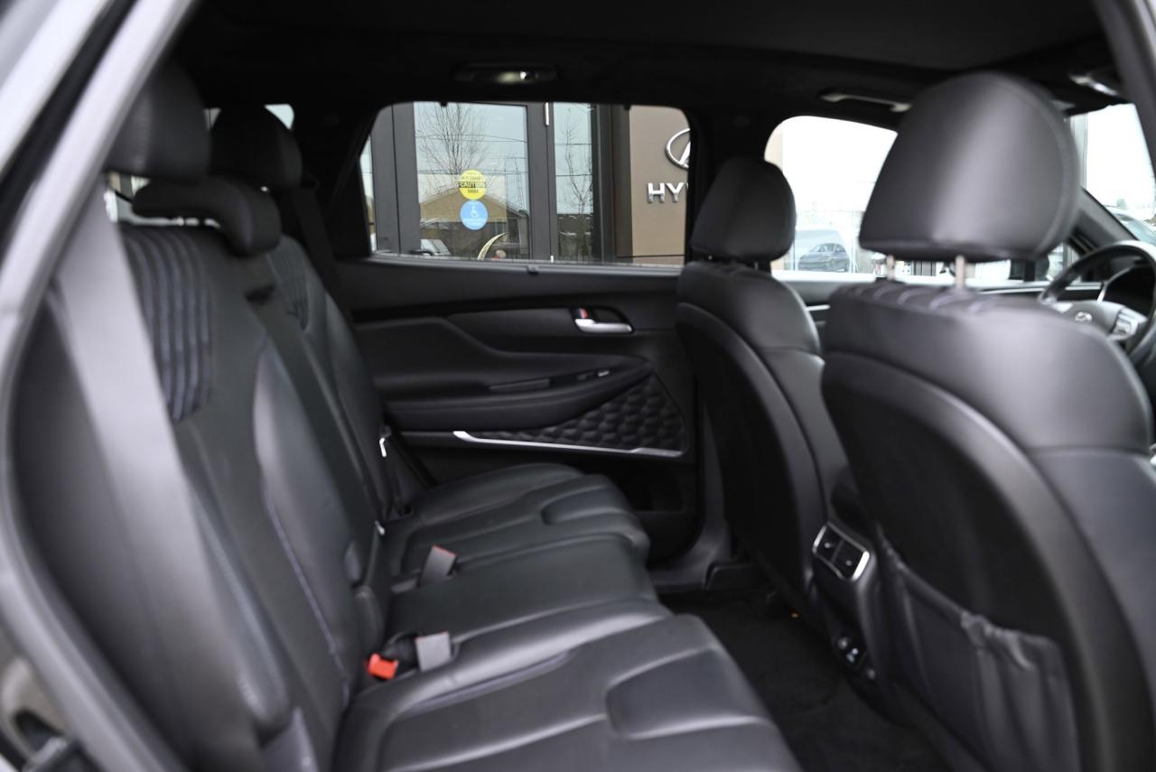 2021 Hyundai Santa Fe ULTIMATE CALLIGRAPHY AWD Photo