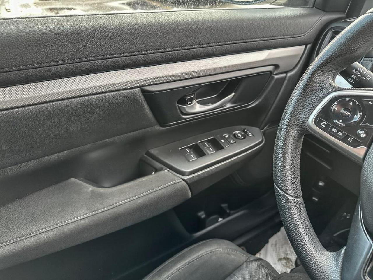 2020 Honda CR-V LX Photo