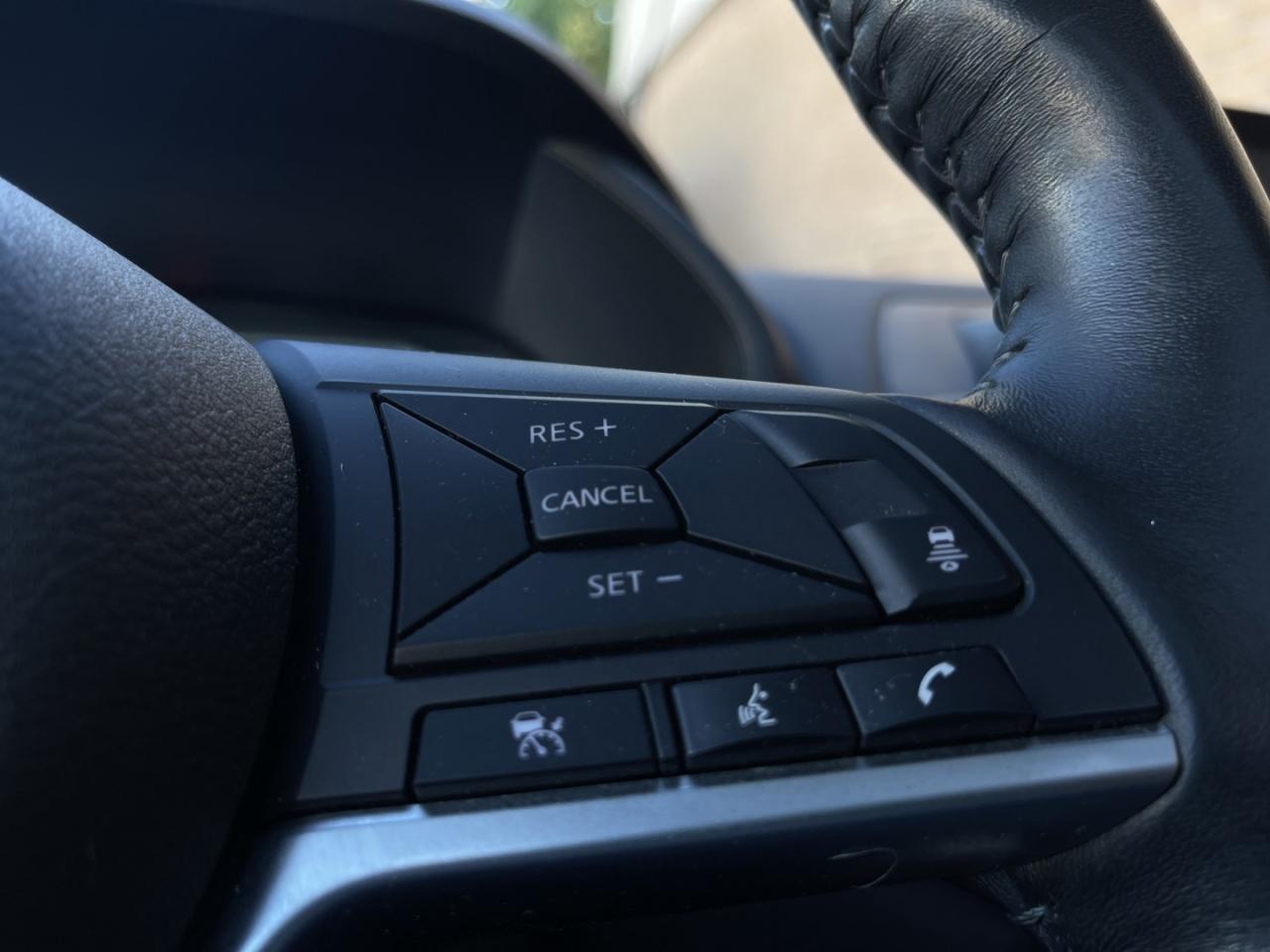 2021 Nissan Sentra SV Pearl White MOONROOF   Dual Climate   Htd Seats Photo