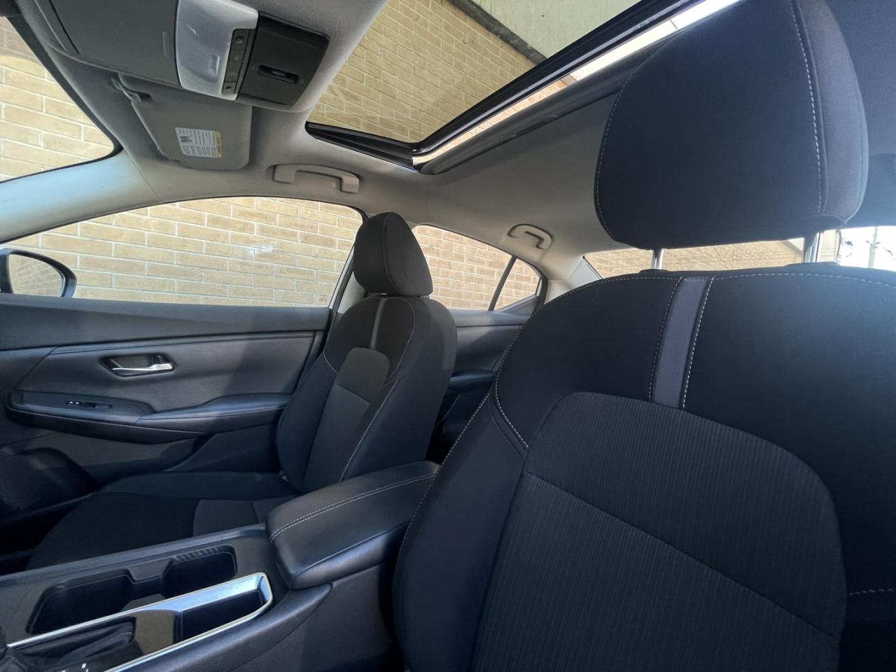 2021 Nissan Sentra SV Pearl White MOONROOF   Dual Climate   Htd Seats Photo
