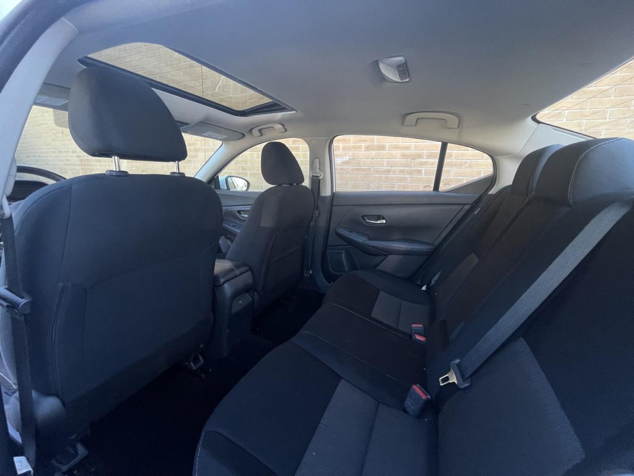 2021 Nissan Sentra SV Pearl White MOONROOF   Dual Climate   Htd Seats Photo