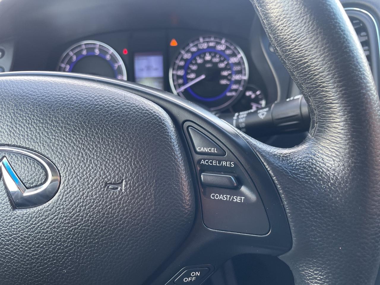 2015 Infiniti QX50 !!!!! PREMIUM/AWD/131,129KMS/CARFAX CLEAN !!!!!! Photo