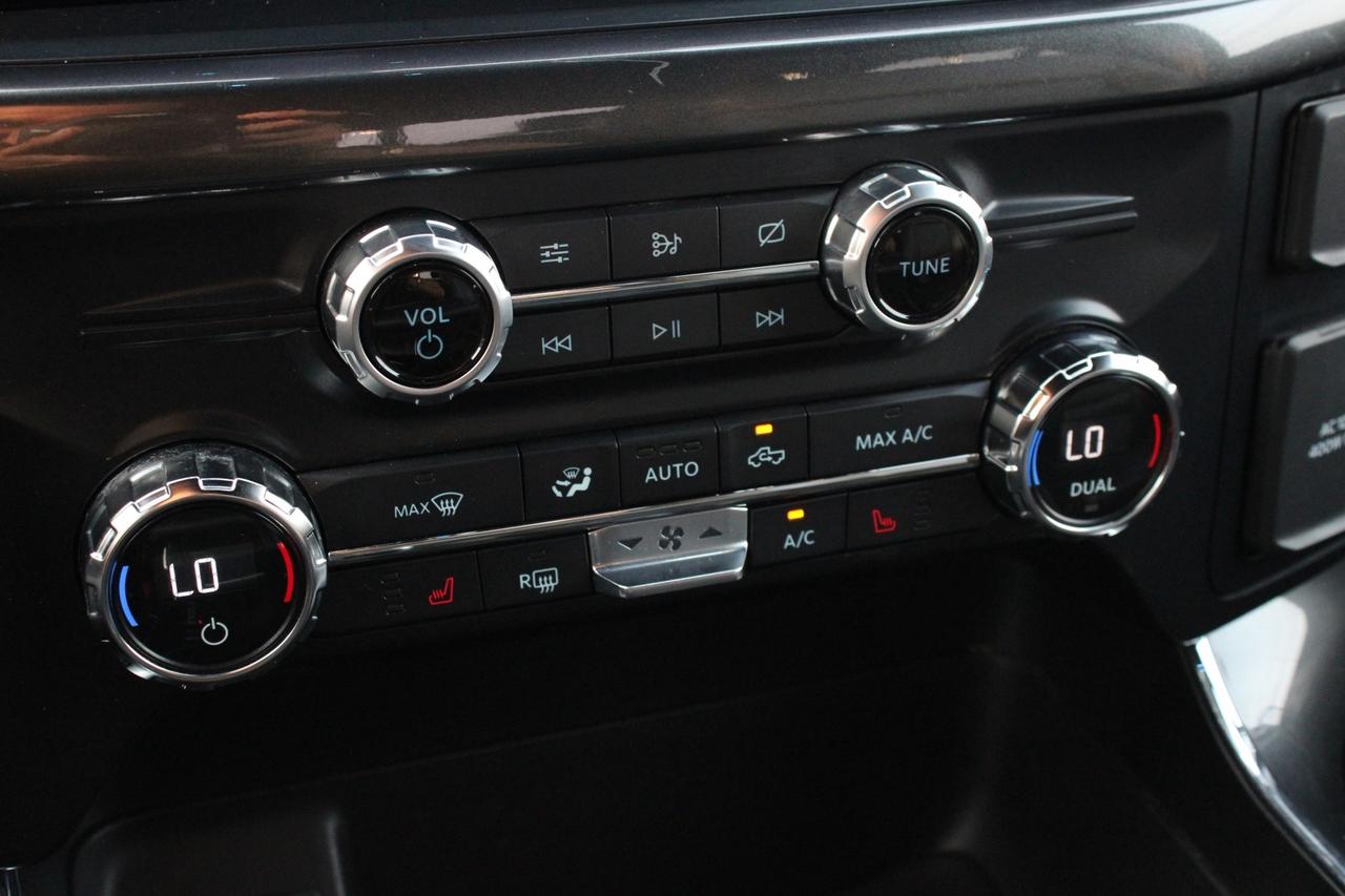 2021 Ford F-150 XLT SuperCrew 4WD 5.0L V8 Photo