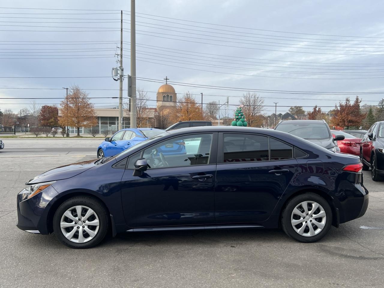 2022 Toyota Corolla LE   Lane Dep   Forward Safety   Carplay Photo