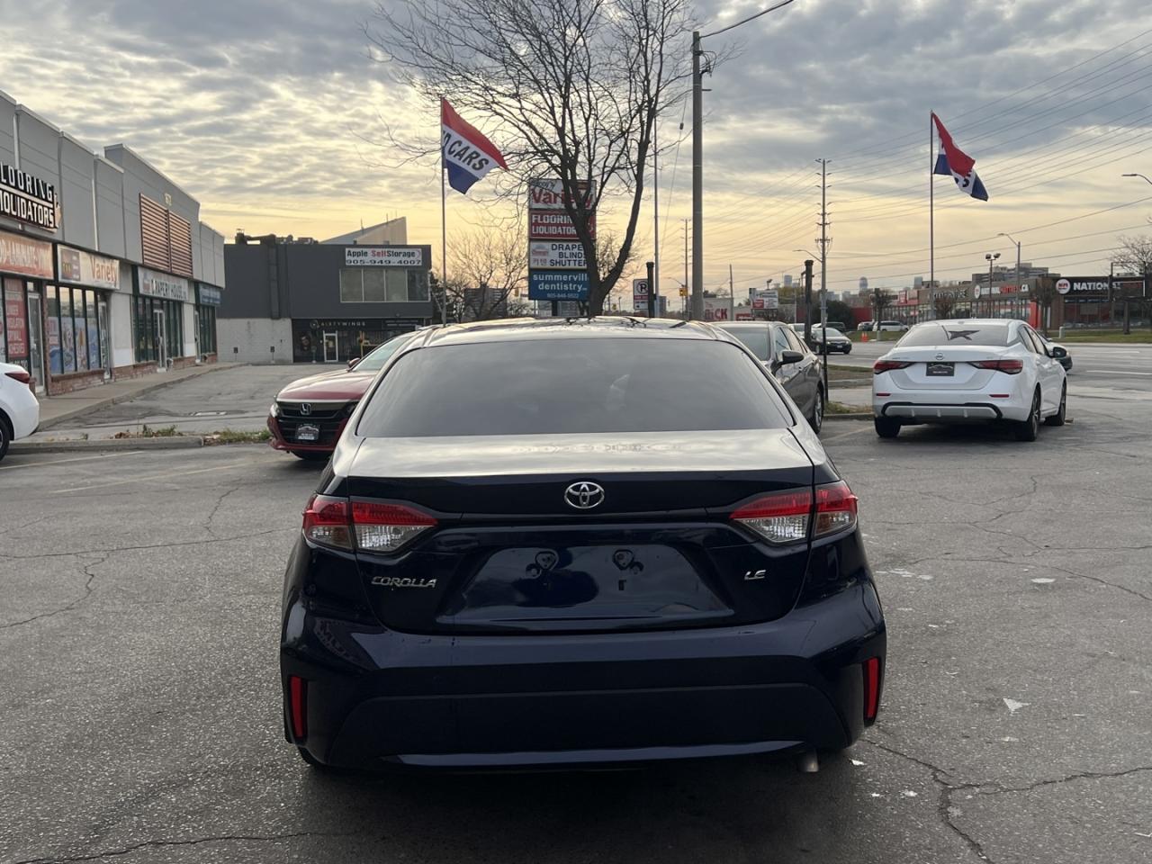 2022 Toyota Corolla LE   Lane Dep   Forward Safety   Carplay Photo