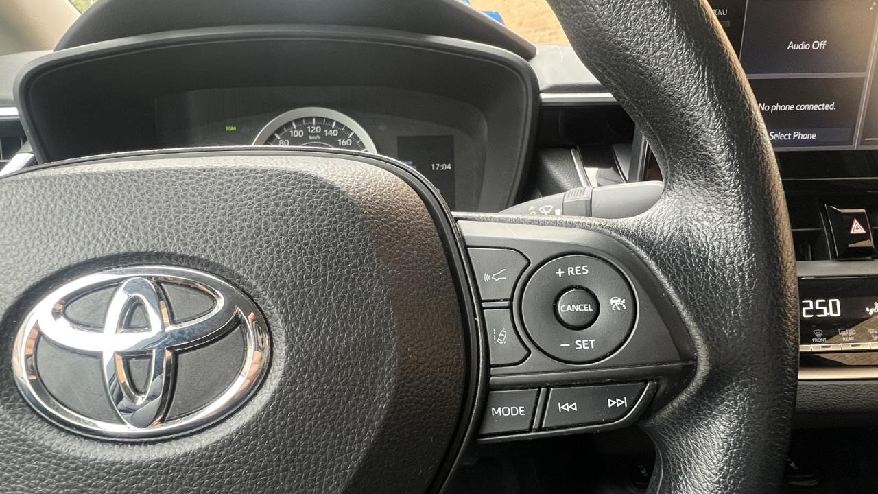 2022 Toyota Corolla LE   Lane Dep   Forward Safety   Carplay Photo