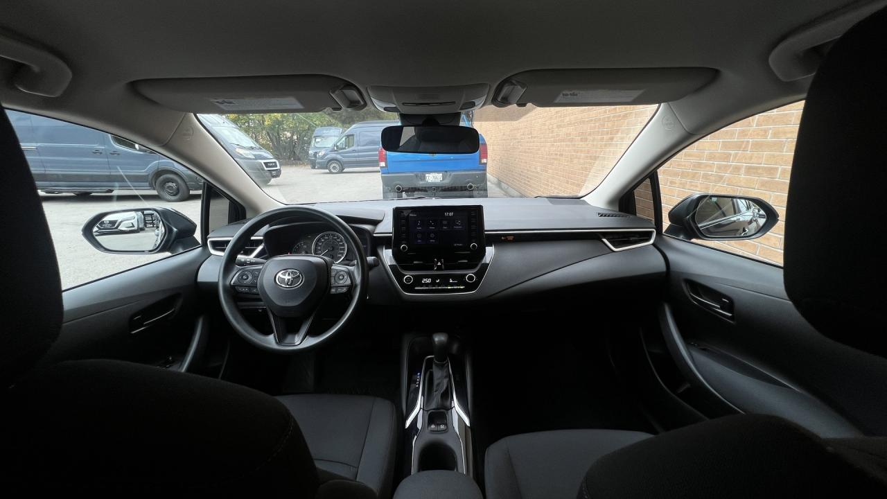 2022 Toyota Corolla LE   Lane Dep   Forward Safety   Carplay Photo