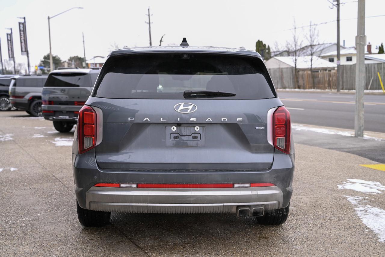 2025 Hyundai PALISADE / 1-OWNER Ultimate Calligraphy 7-Passenger Photo