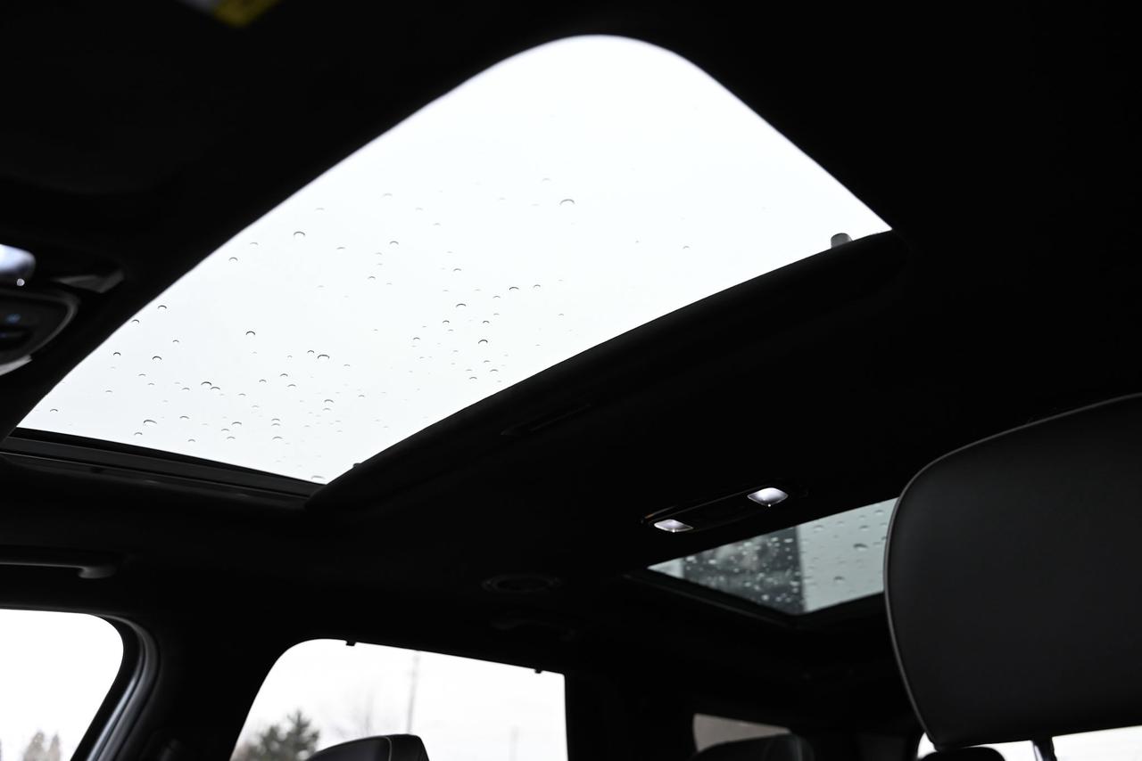 2025 Hyundai PALISADE / 1-OWNER Ultimate Calligraphy 7-Passenger Photo