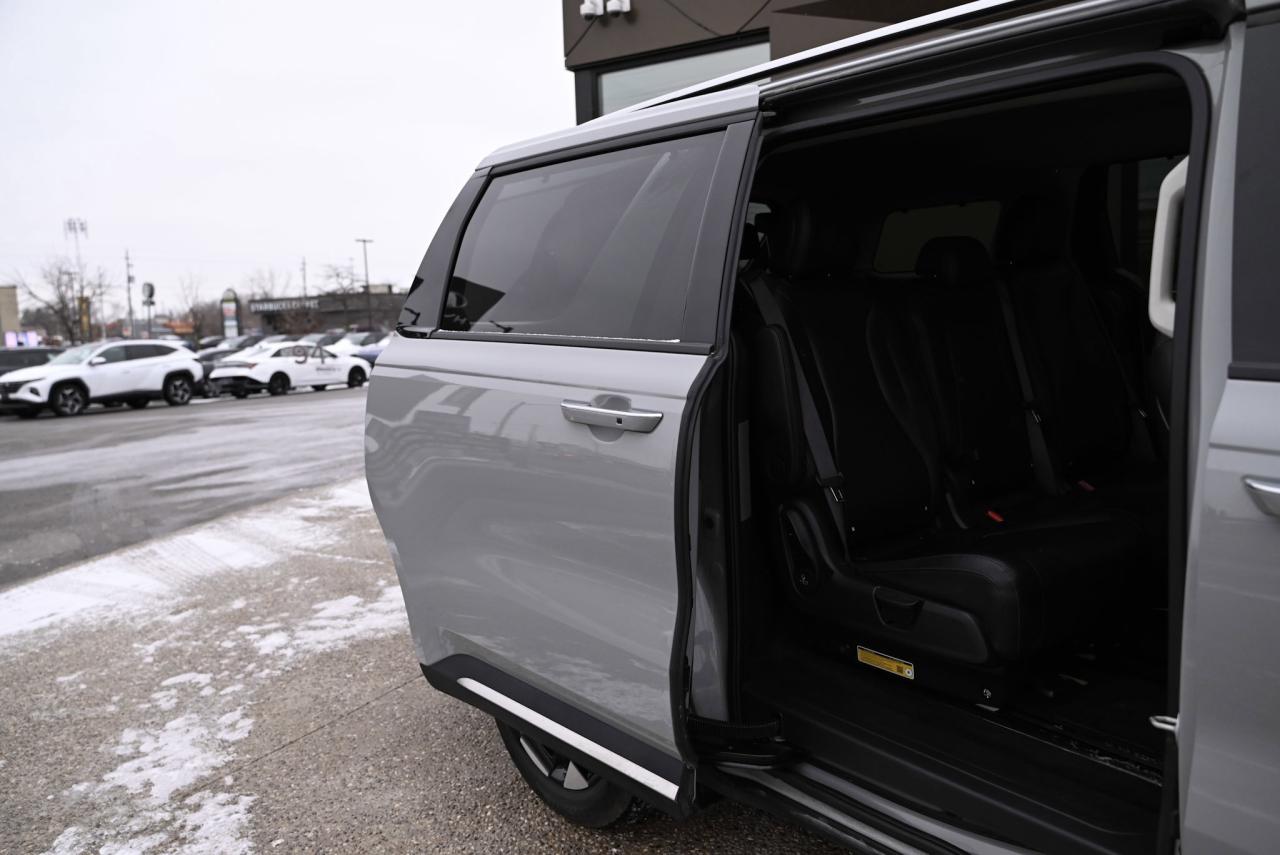 2025 Kia Carnival 8 RIDER/ EX PKG/ Power Doors/ Fully loaded/ Leathe Photo