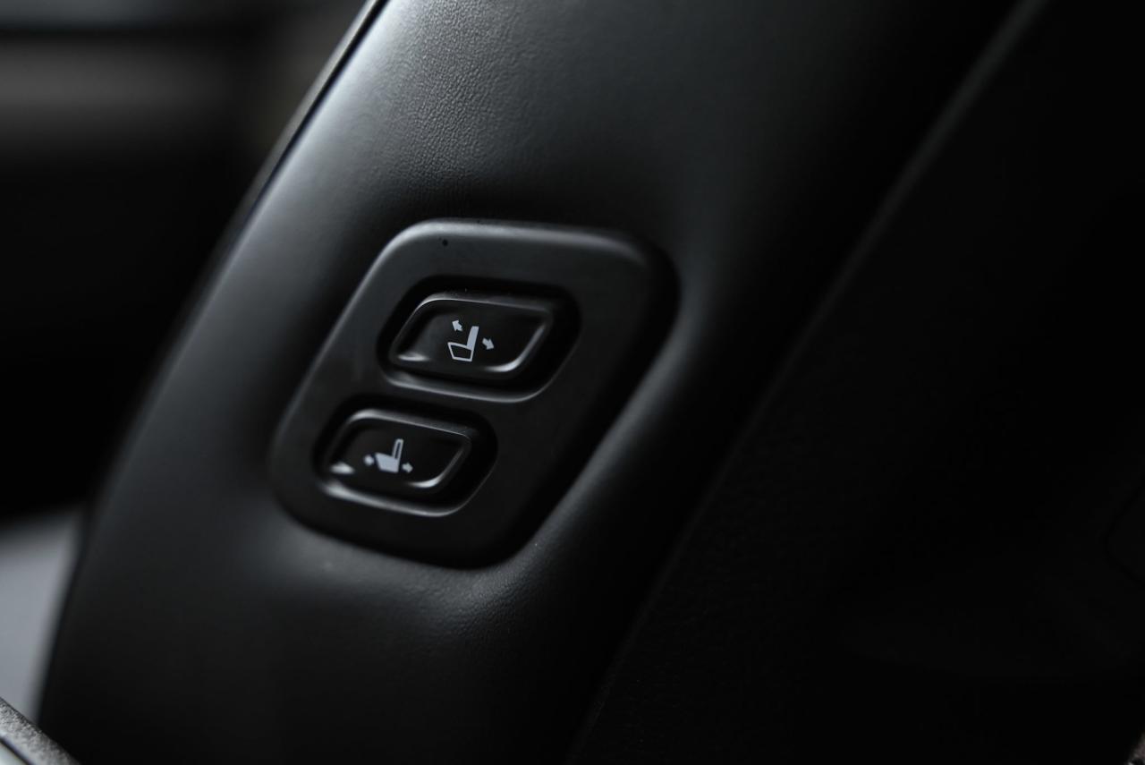 2025 Kia Carnival 8 RIDER/ EX PKG/ Power Doors/ Fully loaded/ Leathe Photo