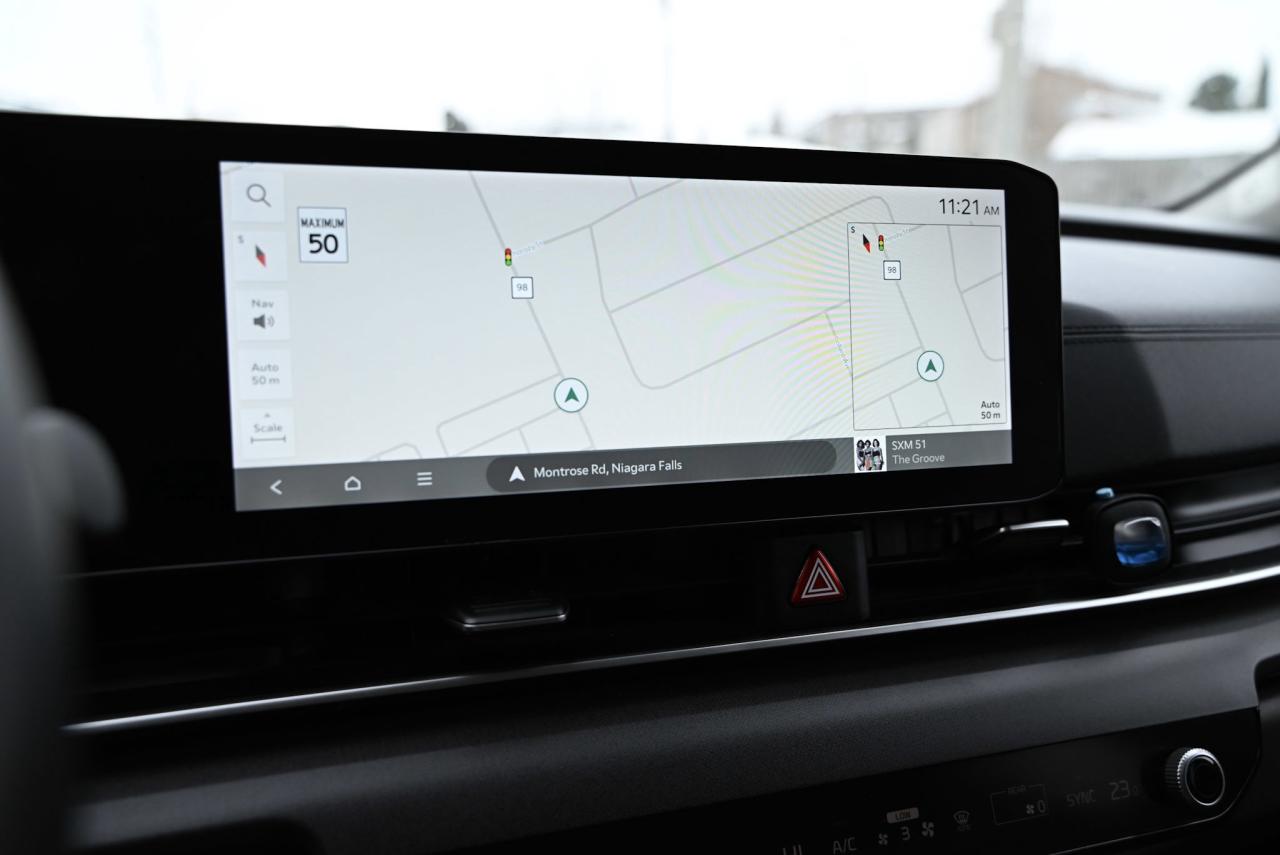 2025 Kia Carnival 8 RIDER/ EX PKG/ Power Doors/ Fully loaded/ Leathe Photo