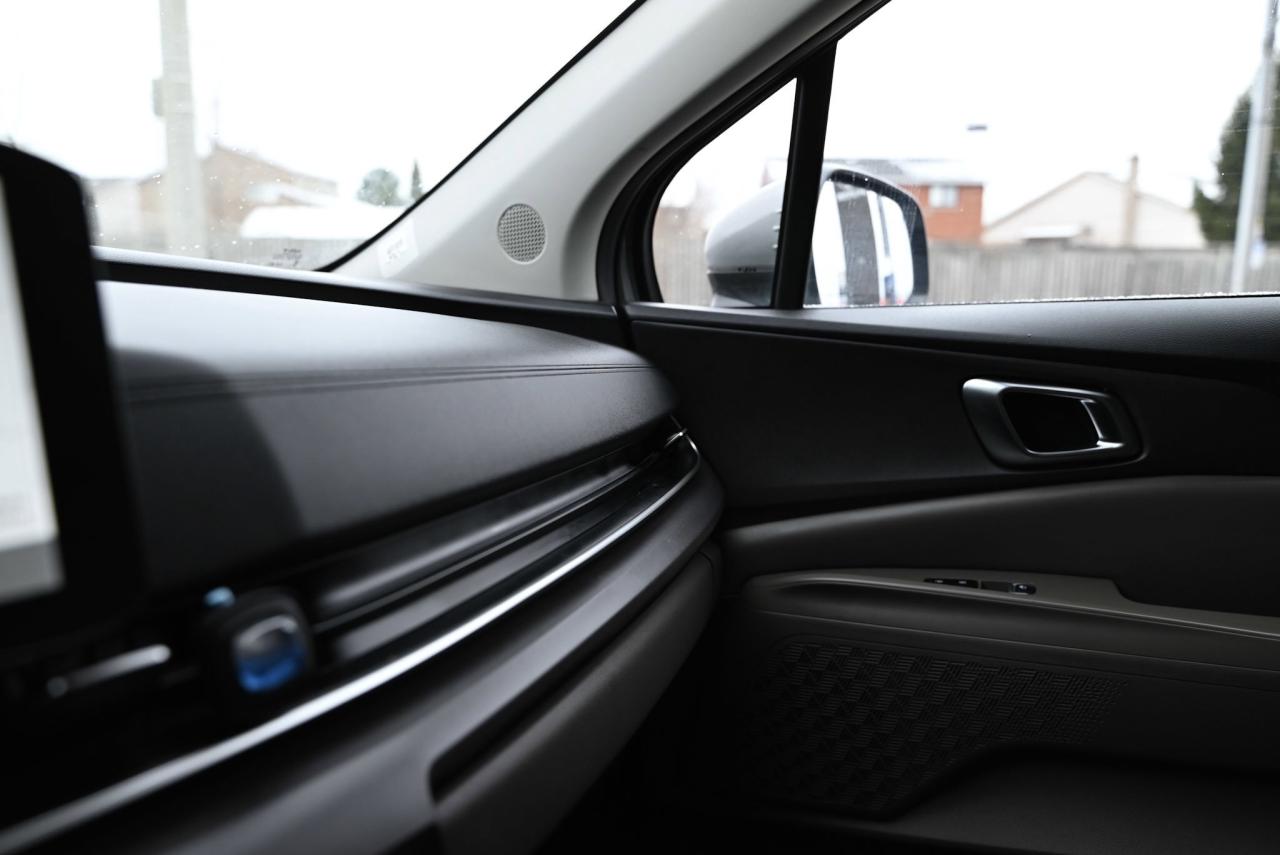 2025 Kia Carnival 8 RIDER/ EX PKG/ Power Doors/ Fully loaded/ Leathe Photo