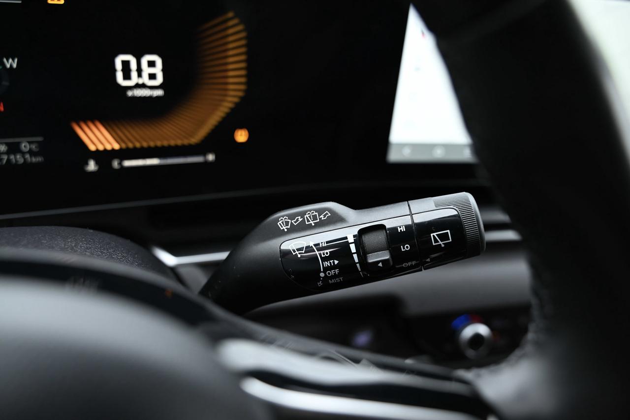 2025 Kia Carnival 8 RIDER/ EX PKG/ Power Doors/ Fully loaded/ Leathe Photo