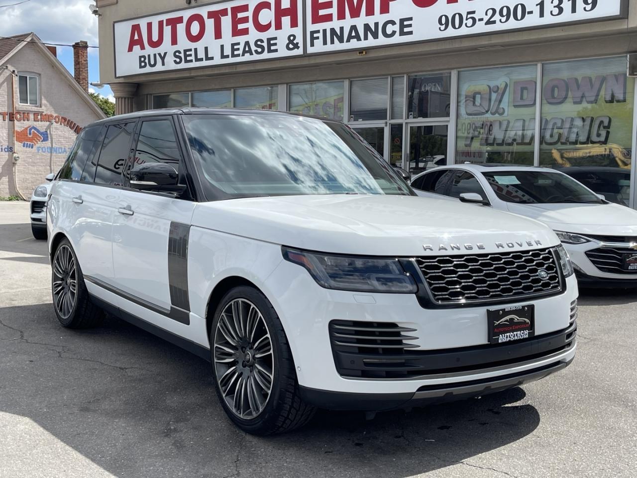 2020 Land Rover Range Rover P525 Autobiography Pearl White with Red Leather Fu Photo