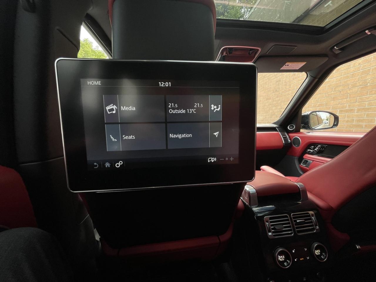 2020 Land Rover Range Rover P525 Autobiography Pearl White with Red Leather Fu Photo