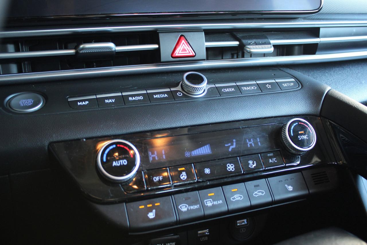 2023 Hyundai Elantra Hybrid Luxury / 1-Owner/ Fully certified/ Photo