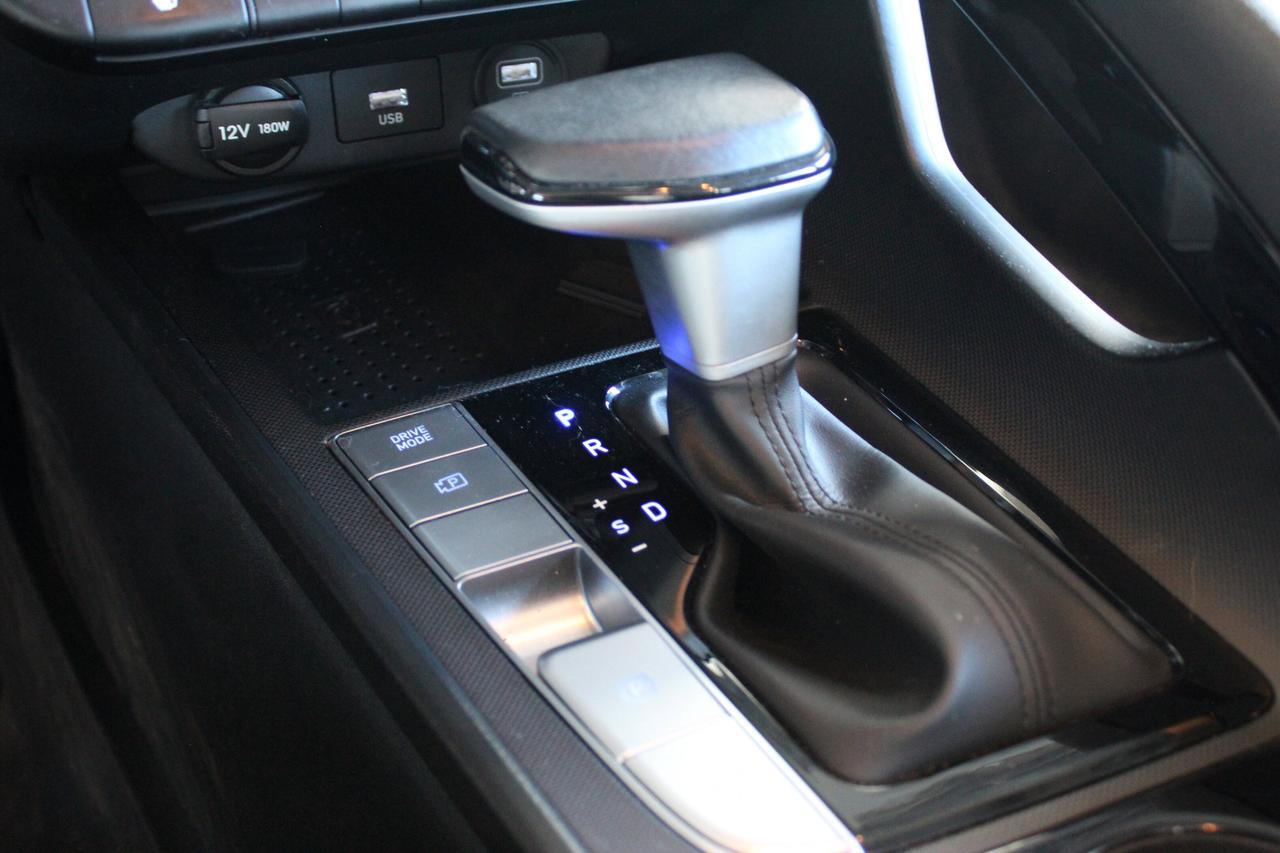 2023 Hyundai Elantra Hybrid Luxury / 1-Owner/ Fully certified/ Photo