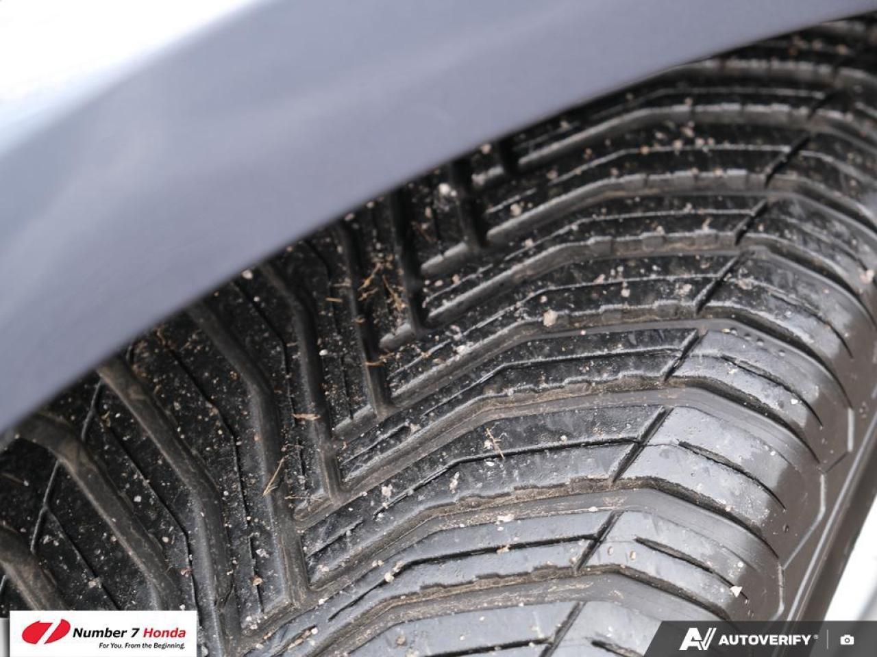 2016 Toyota Sienna LE Photo