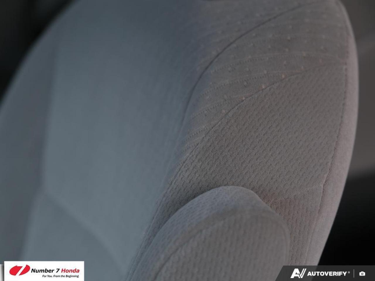 2016 Toyota Sienna LE Photo