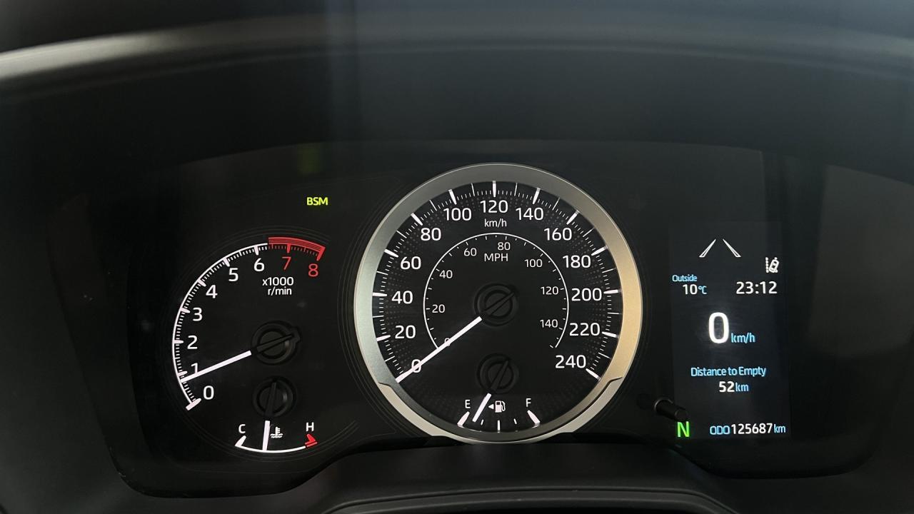 2021 Toyota Corolla LE   Htd Seats   Rev Cam   Lane Dep Photo