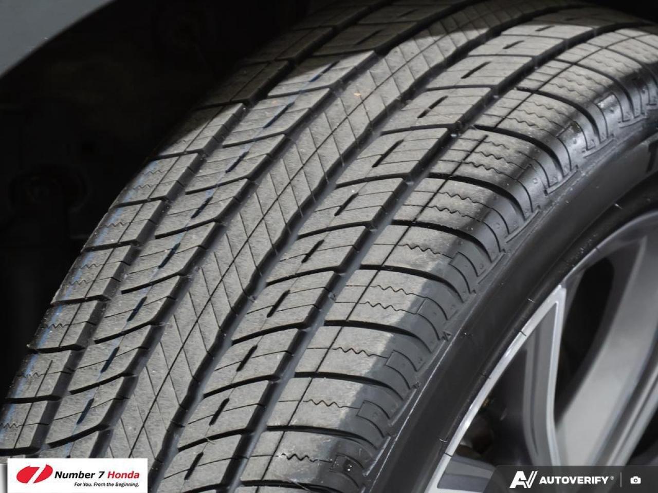 2021 Honda CR-V Touring *EXTENDED FACTORY WARRANTY Photo