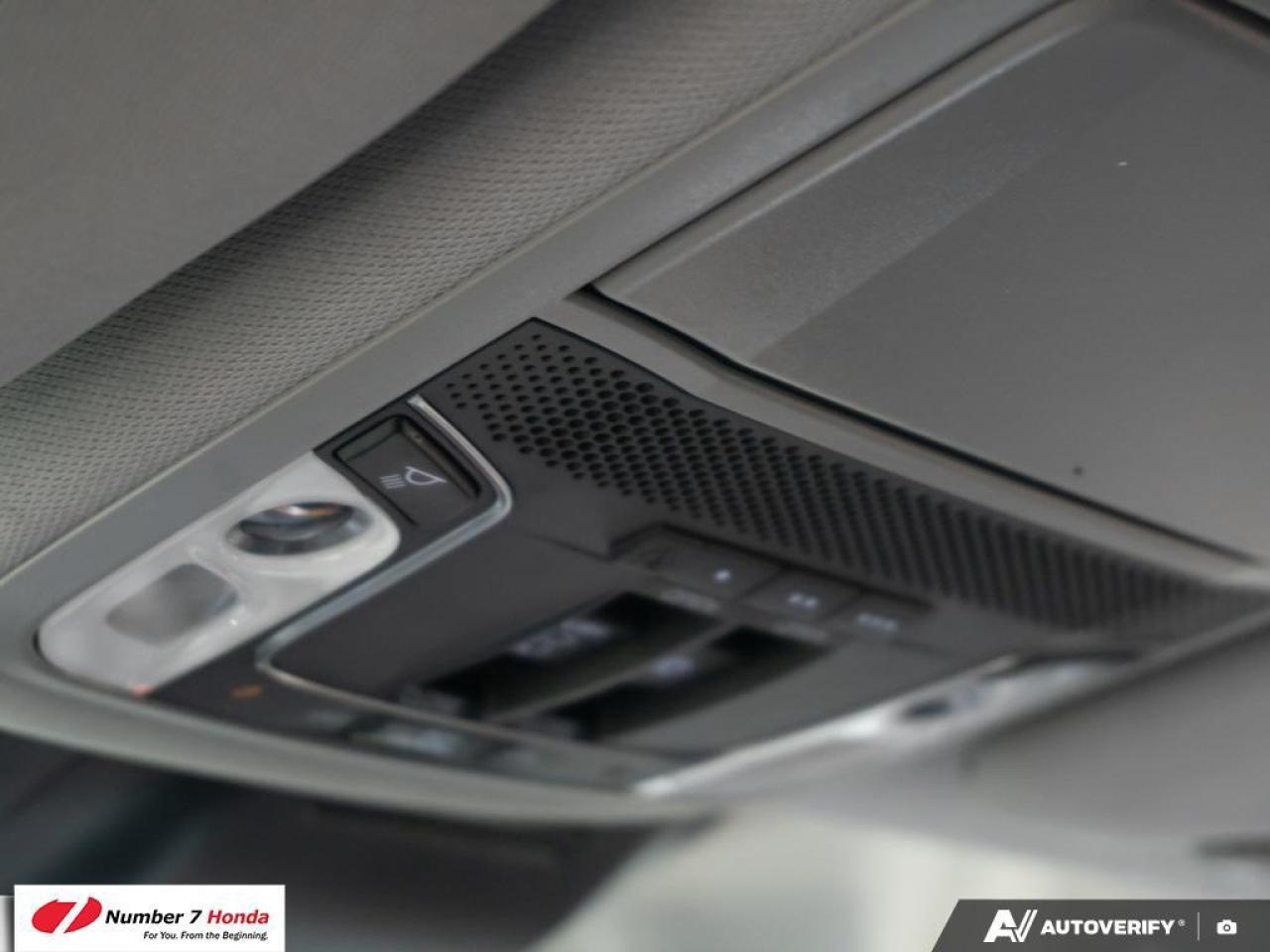 2021 Honda CR-V Touring *EXTENDED FACTORY WARRANTY Photo