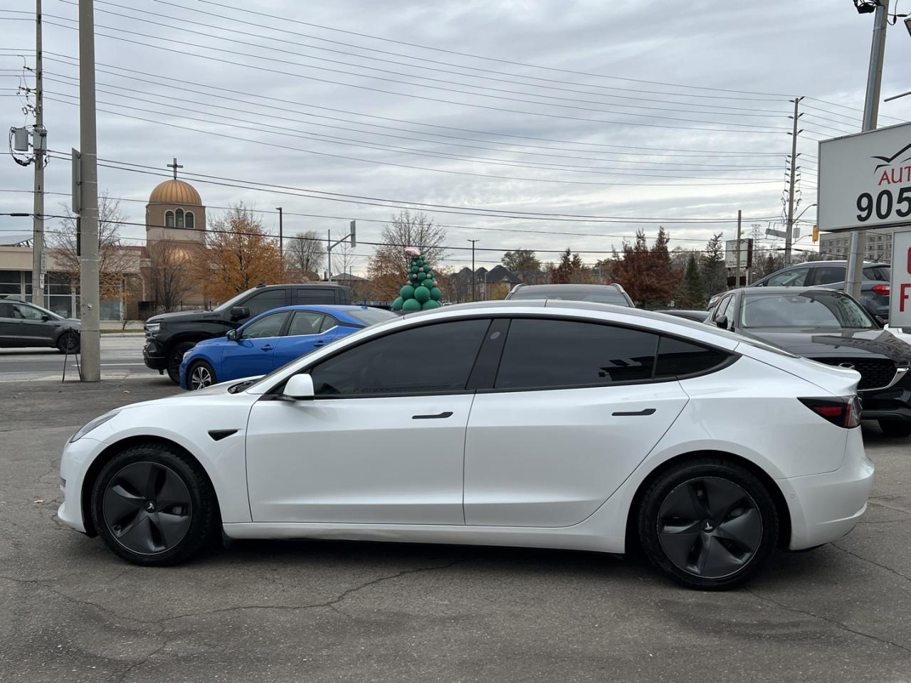 2021 Tesla Model 3 SR PLUS Pearl White Pano Roof / Leather / Blind Sp Photo