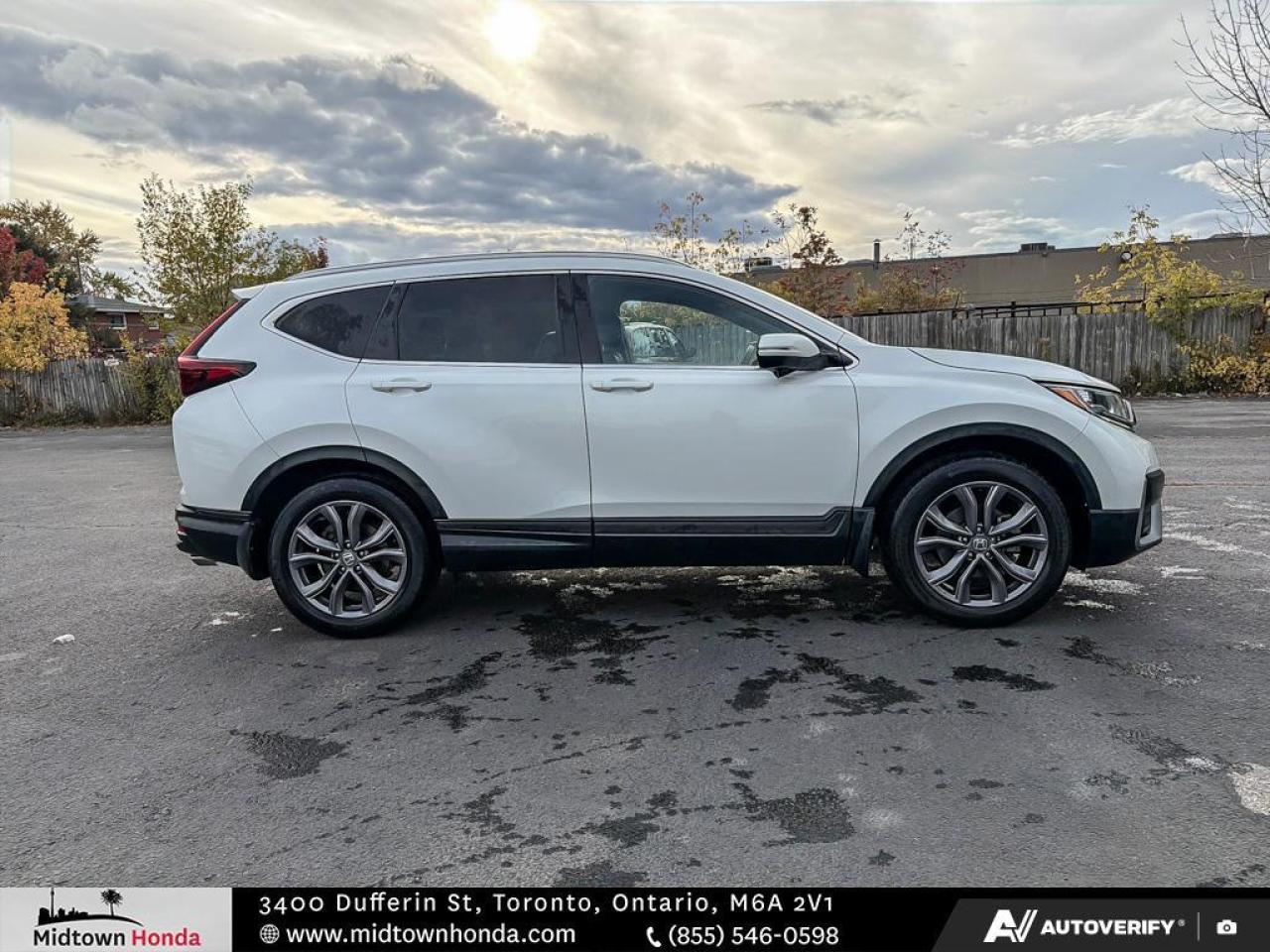 2022 Honda CR-V *SMART PHONE CONNECTION / CLEAN CARFAX / SUNROOF* Photo