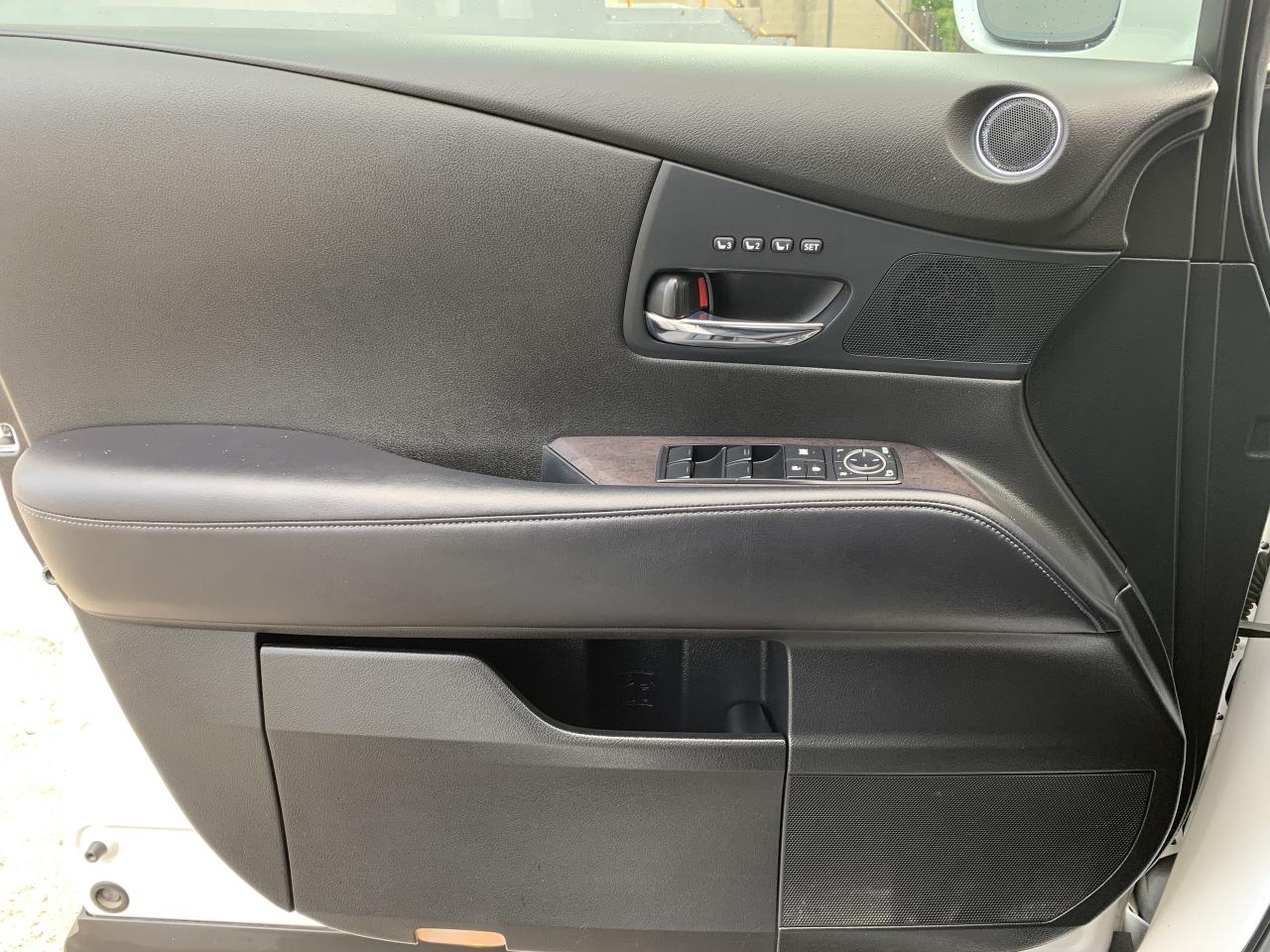 2013 Lexus RX 350 AWD / F Sport / NAVI / S ROOF / LEATHER / CAMERA Photo