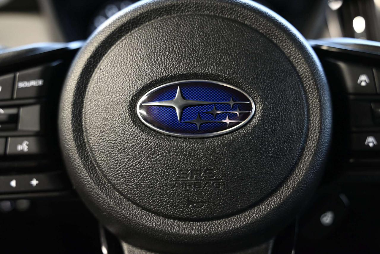 2024 Subaru Outback 1-OWNER /ONYX PKG/ AWD/ PWR SEAT Photo