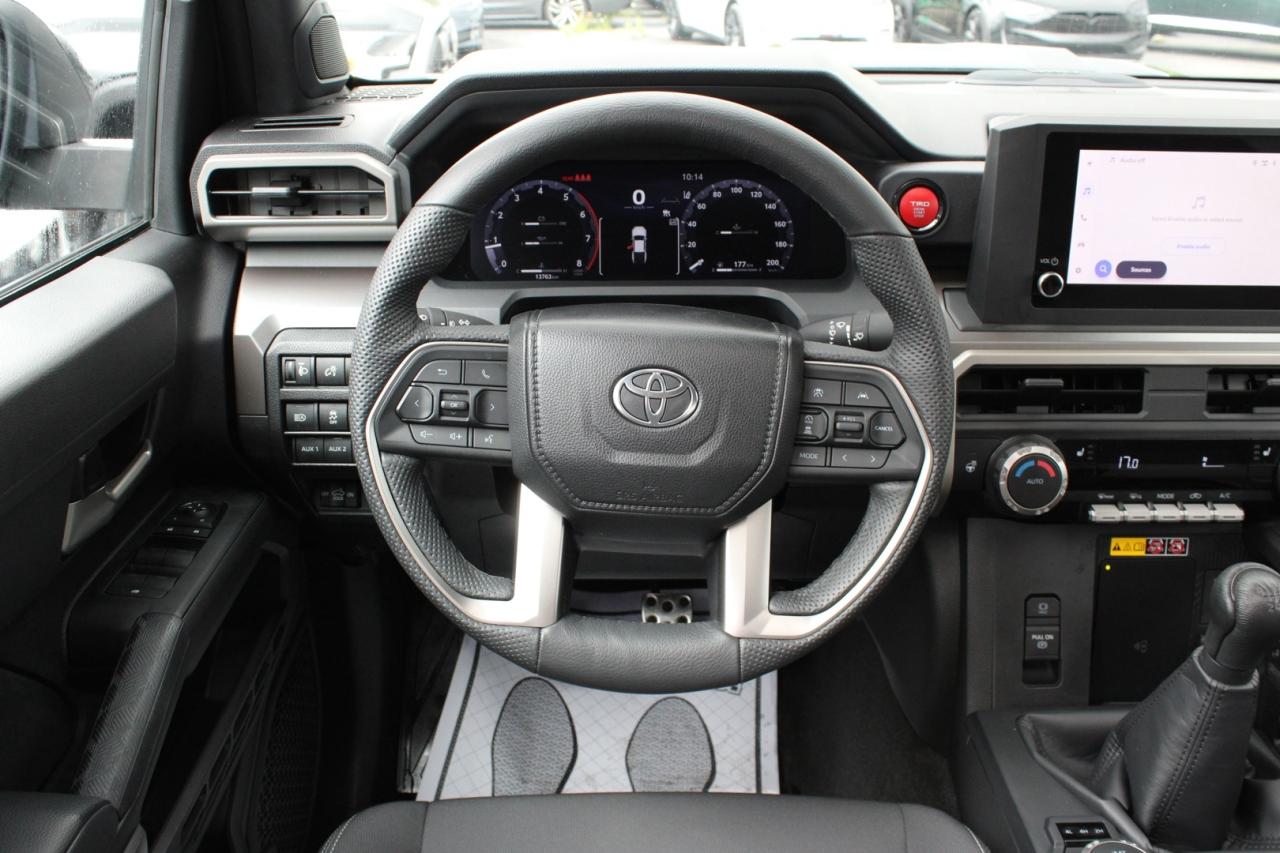 2024 Toyota Tacoma TRD Sport Double Cab 4WD 6 Speed Manual No Acciden Photo