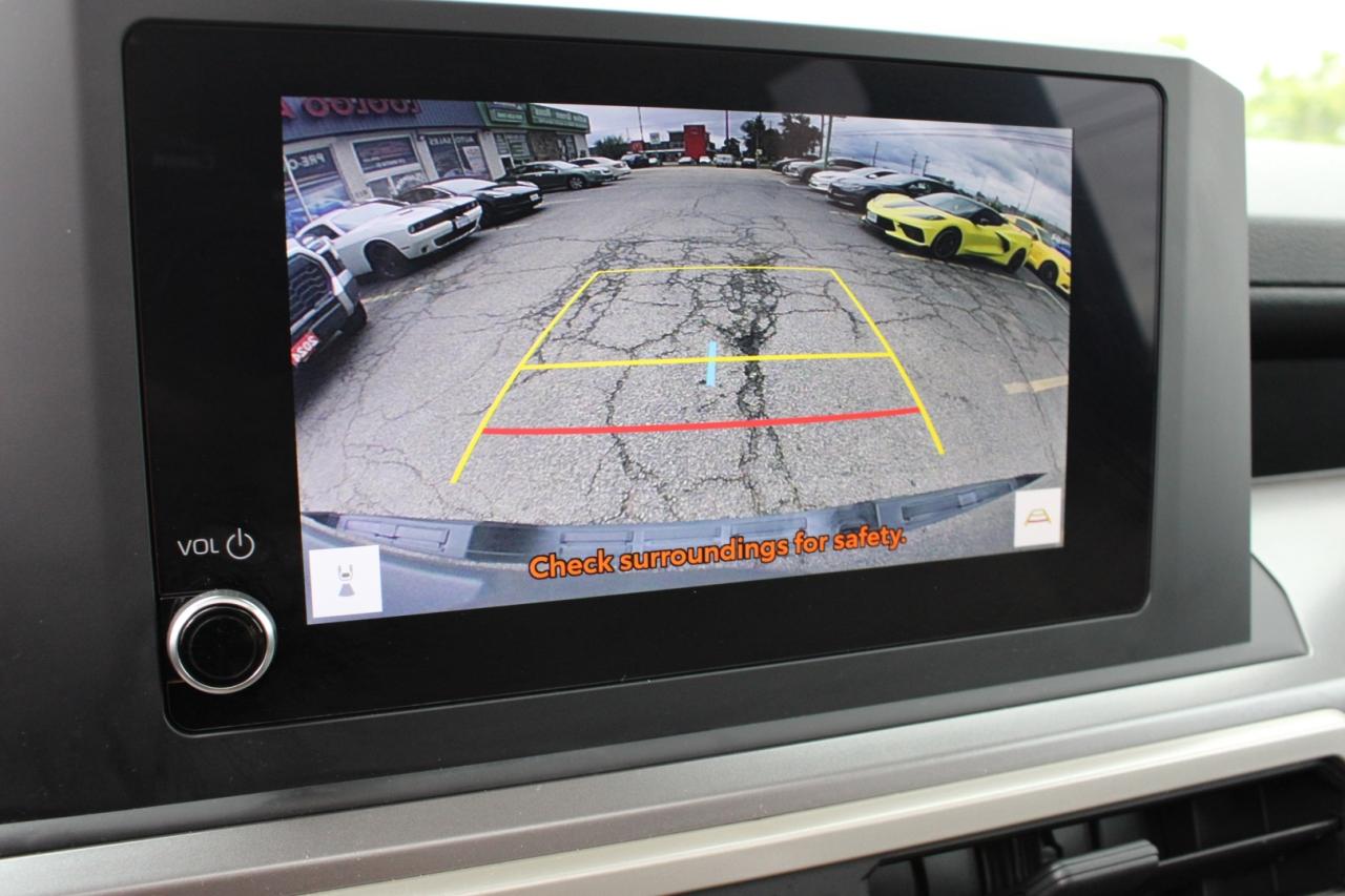 2024 Toyota Tacoma TRD Sport Double Cab 4WD 6 Speed Manual No Acciden Photo