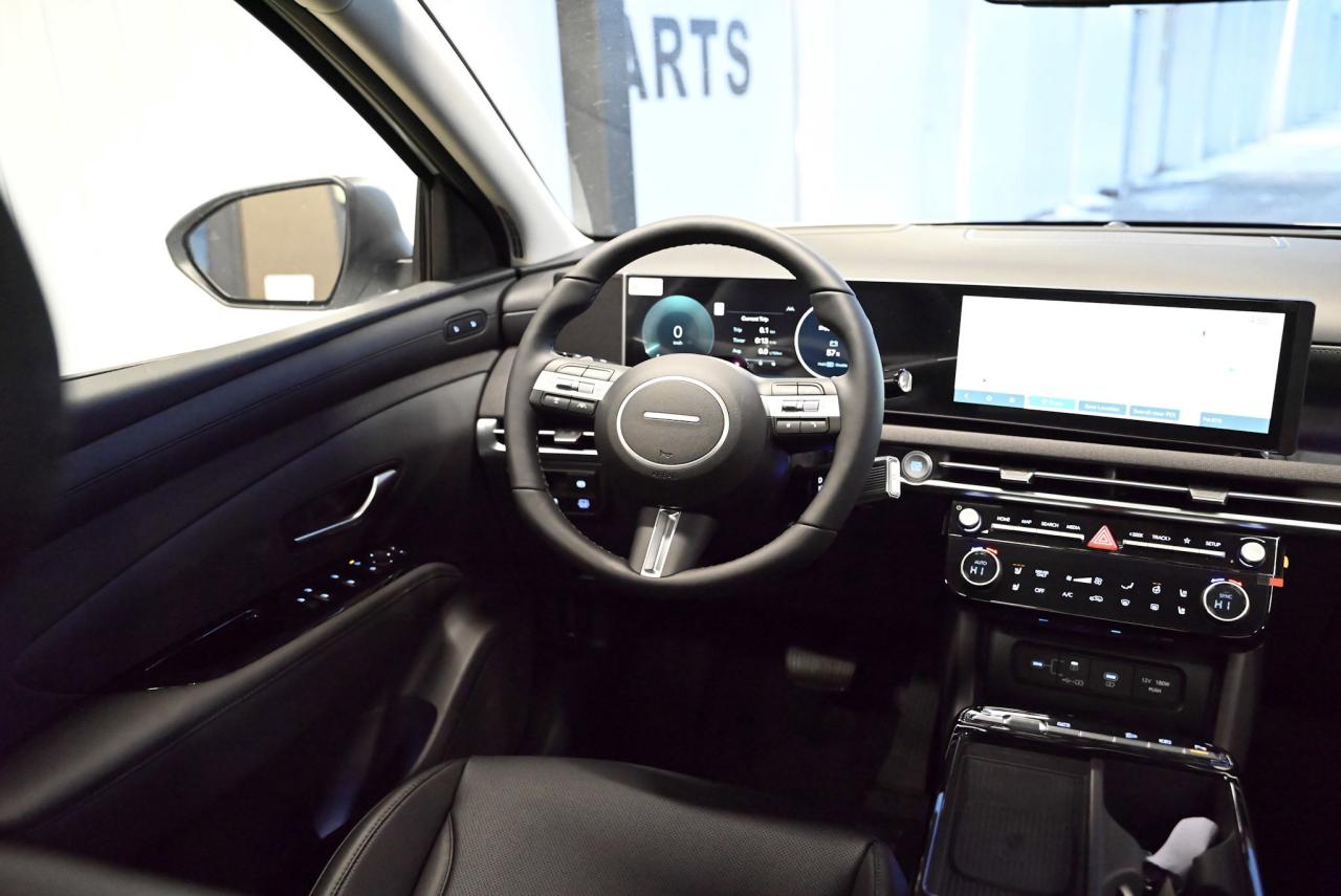 2022 Hyundai Tucson Hybrid Ultimate Hybrid/AWD/ Low kilo/1-owner/ Fully loade Photo