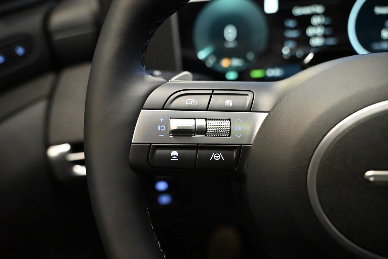 2022 Hyundai Tucson Hybrid Ultimate Hybrid/AWD/ Low kilo/1-owner/ Fully loade Photo