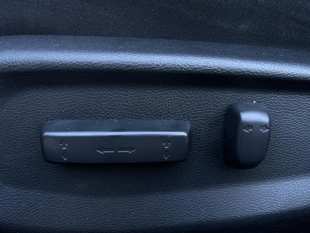 2020 Honda Civic EX Pearl white   Sunroof   Push Start   Honda Sens Photo