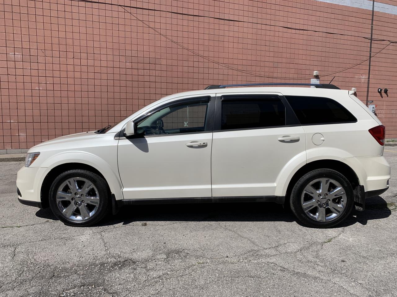 2012 Dodge Journey SXT / CREW !!! ONLY 105415 KMS !! RUST PROOFING !! Photo