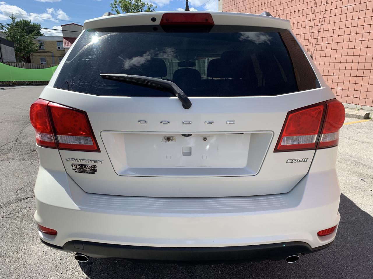 2012 Dodge Journey SXT / CREW !!! ONLY 105415 KMS !! RUST PROOFING !! Photo3
