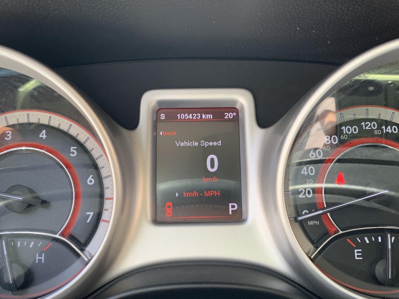 2012 Dodge Journey SXT / CREW !!! ONLY 105415 KMS !! RUST PROOFING !! Photo