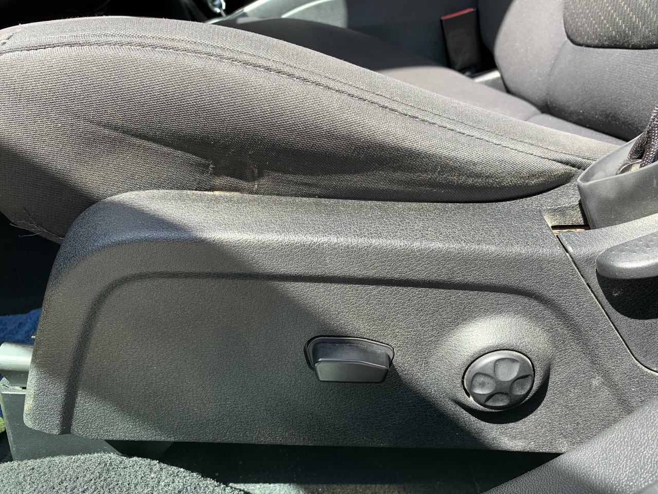 2012 Dodge Journey SXT / CREW !!! ONLY 105415 KMS !! RUST PROOFING !! Photo