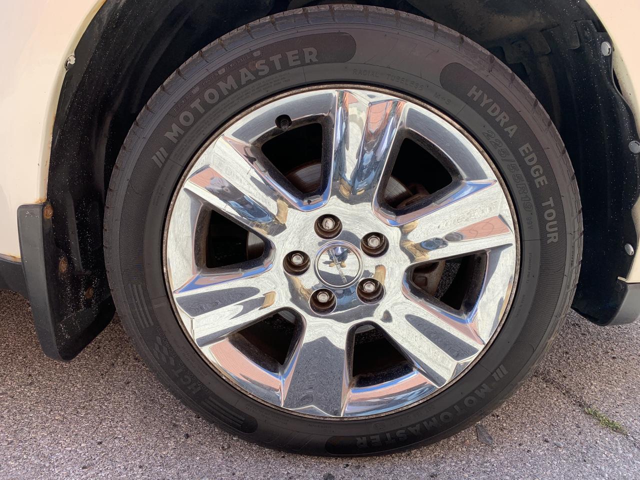 2012 Dodge Journey SXT / CREW !!! ONLY 105415 KMS !! RUST PROOFING !! Photo