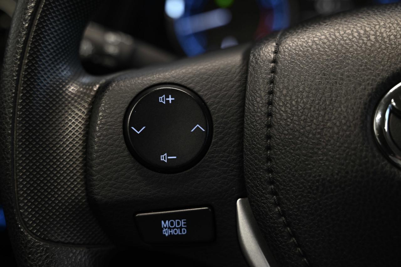 2018 Toyota Corolla  Photo4