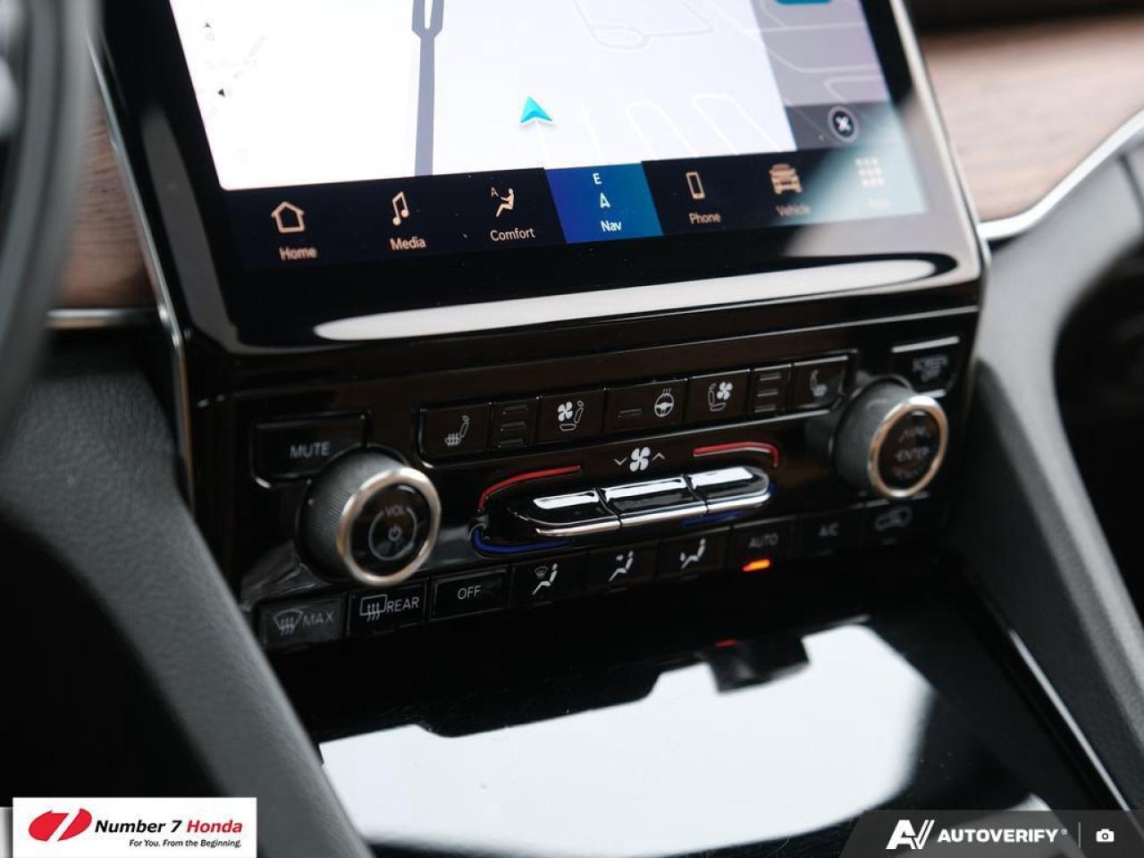 2022 Jeep Grand Cherokee Summit *NO REPORTED ACCIDENTS*ONE OWNER*LOW KILOME Photo