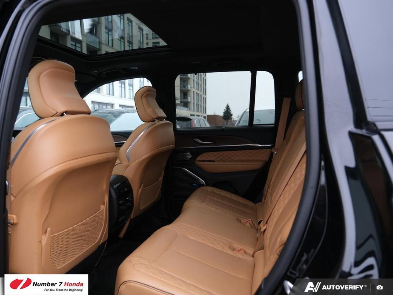 2022 Jeep Grand Cherokee Summit *NO REPORTED ACCIDENTS*ONE OWNER* Photo