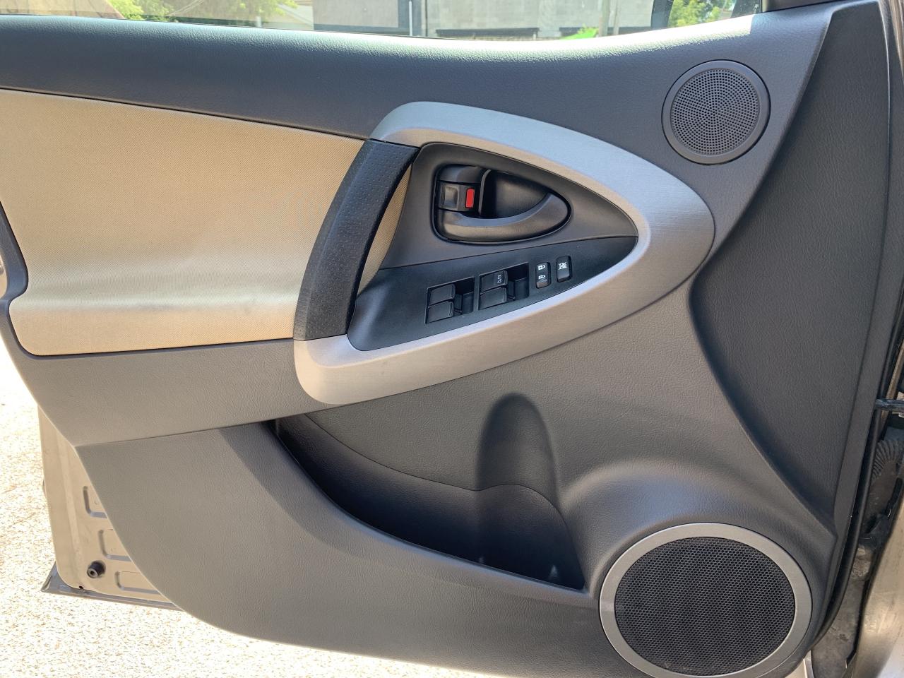 2012 Toyota RAV4 4WD !! 87790 KMS !!! CAR FAX CLN !!!  CERTIFIED !! Photo