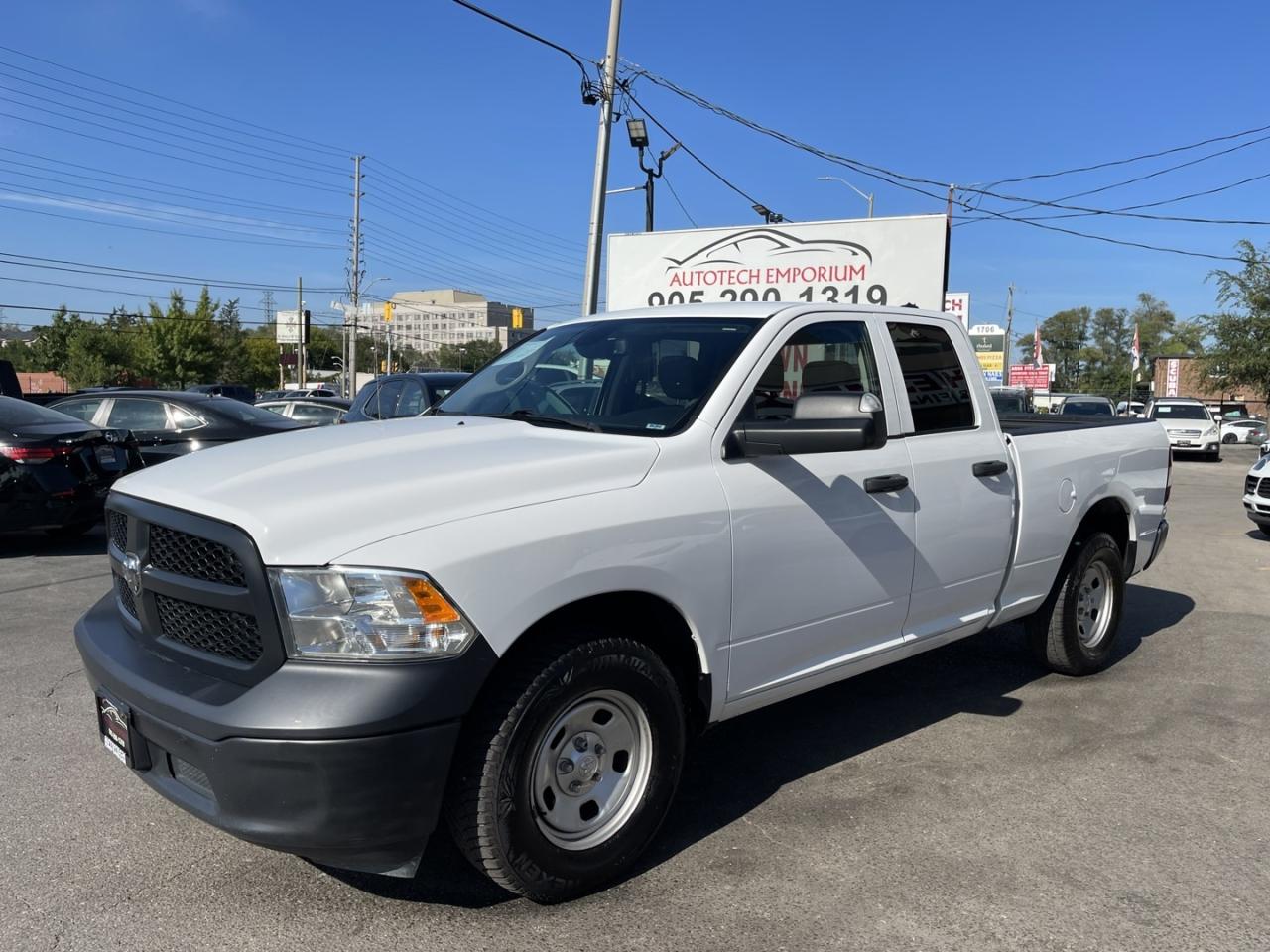 2021 RAM 1500 Classic Tradesman 6'4 BOX / Remote Start / Rev Cam Photo
