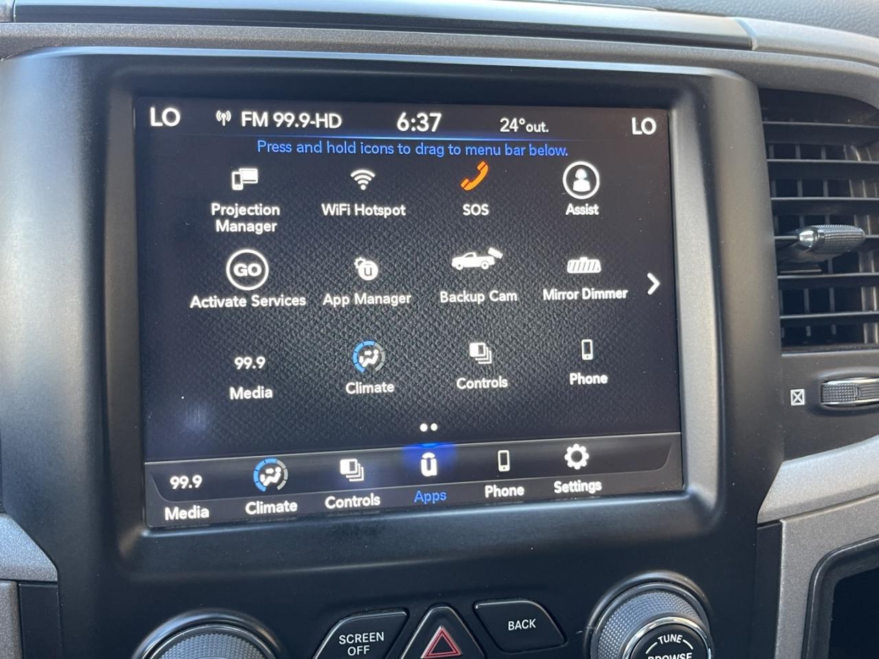 2021 RAM 1500 Classic Tradesman 6'4 BOX / Remote Start / Rev Cam Photo